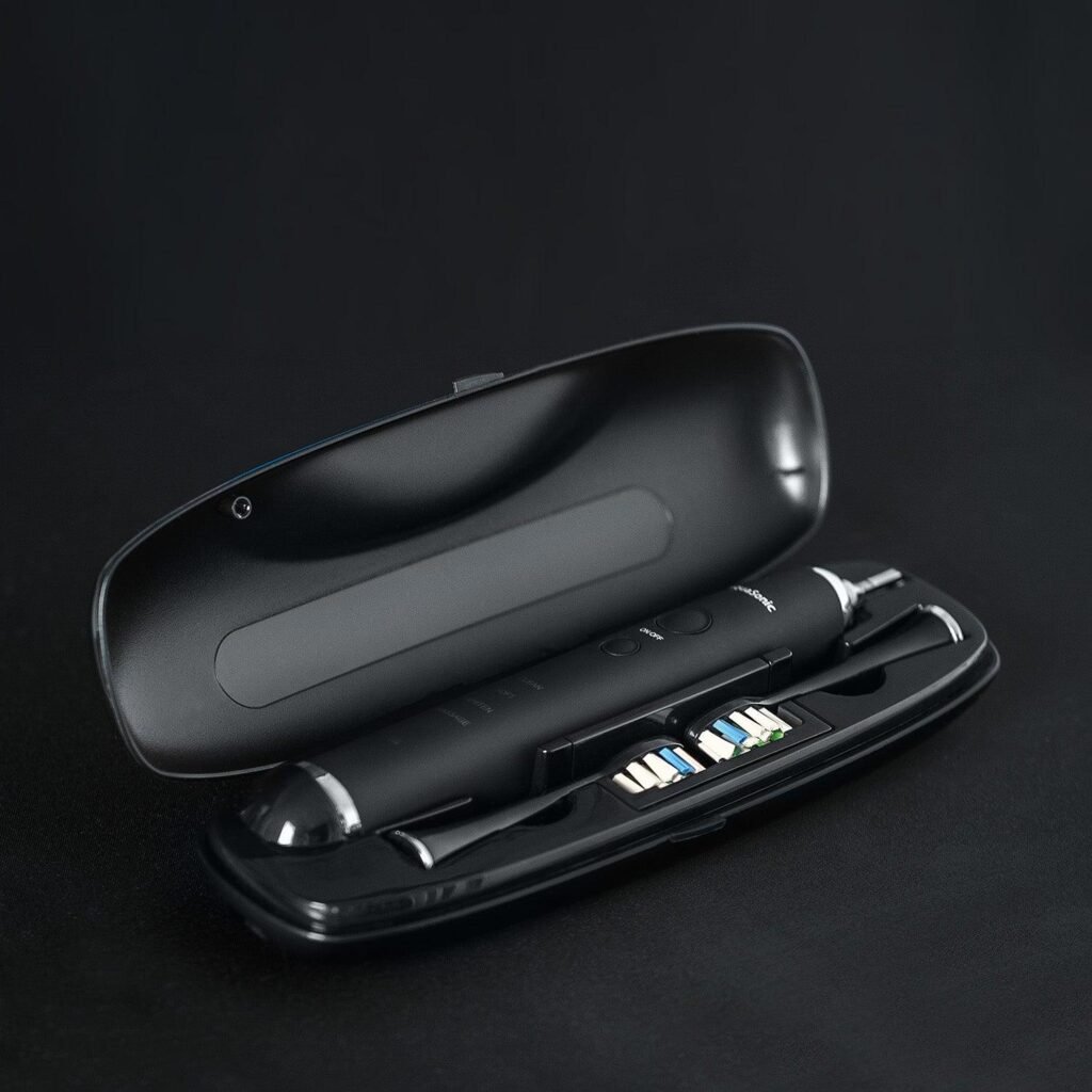 Aquasonic Black Series travel case and accessories